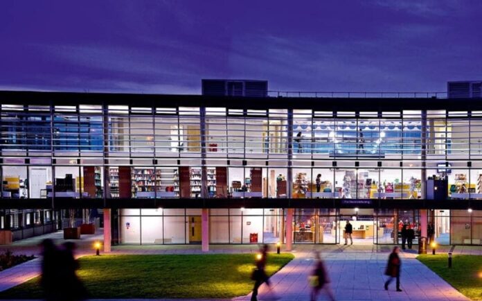 University of Brighton acceptance rate University-of-Brighton-acceptance-rate