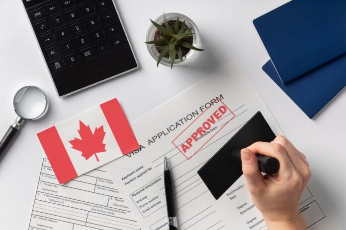 Canadian-Working-Visa-for-Australian