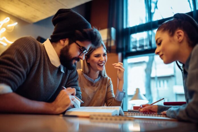 Universities-in-Luxembourg